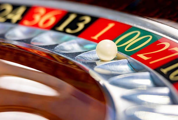 cm bet live blackjack dealer table with multi-camera view